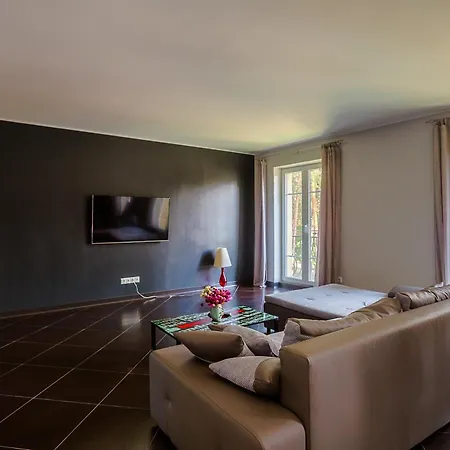 Narva-joesuu Luxury With Open Terrace 公寓